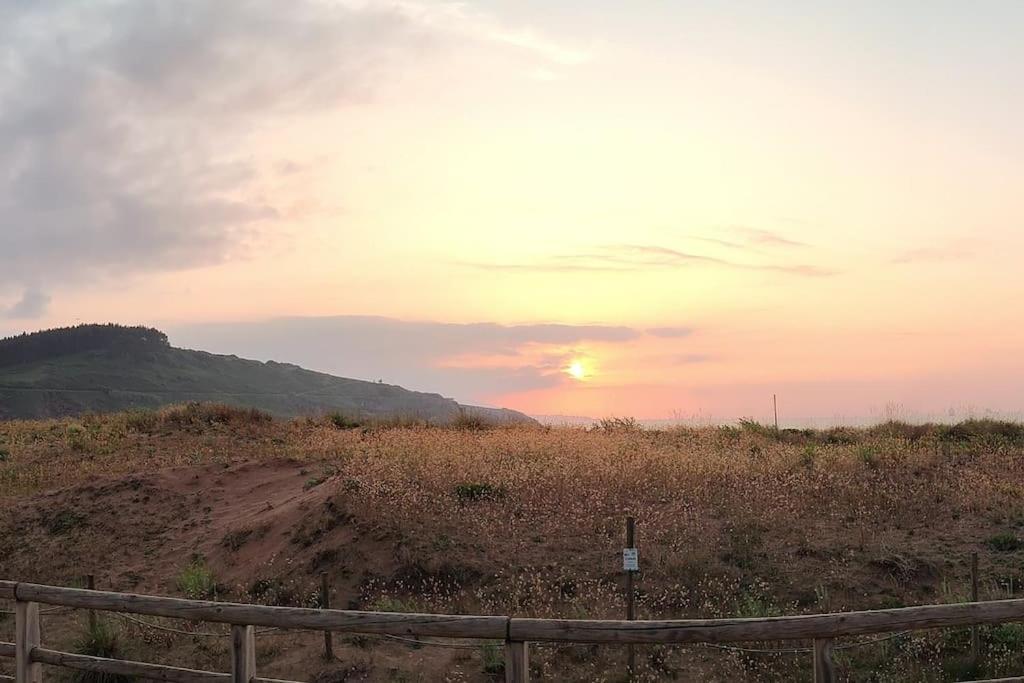 Entero Con Desayuno Incluido Y Parking Gratuito, A 3 Km De Playa Con Aire Acondicionado Apartment