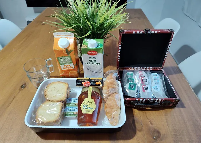 Apartamento Entero Con Desayuno Incluido Y Parking Gratuito, A 3 Km De Playa Con Aire Acondicionado
